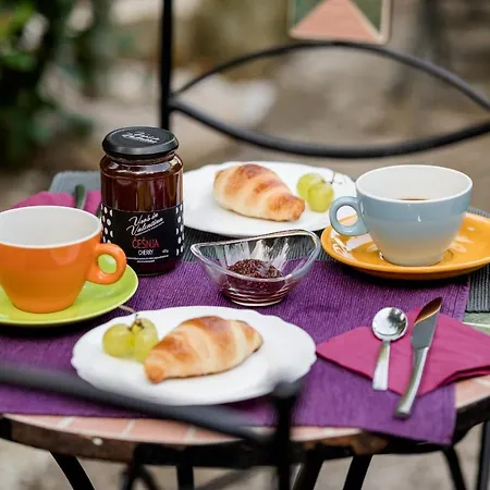 Miracolo Di Mare Retro بيت ضيافة 3*