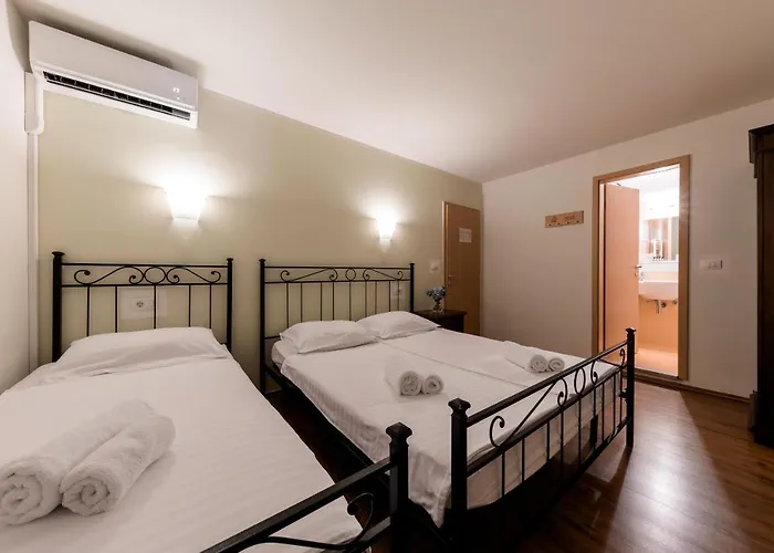 Miracolo Di Mare Retro ピラン